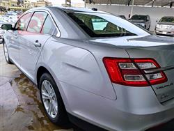 فورد تورس